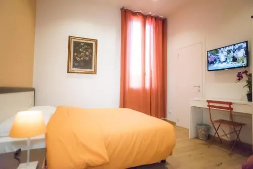 Bed & Breakfast B&B La Piazza Florence